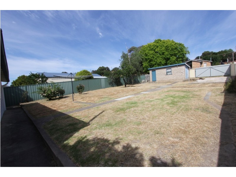 76 Sloane Street, Goulburn NSW 2580