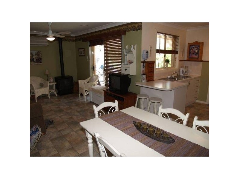Jacqua AVENUE, Goulburn NSW 2580