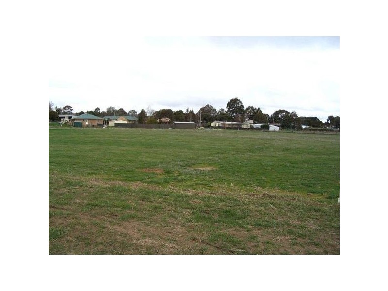 17 18, 22 & 23 North Street, Crookwell NSW 2583