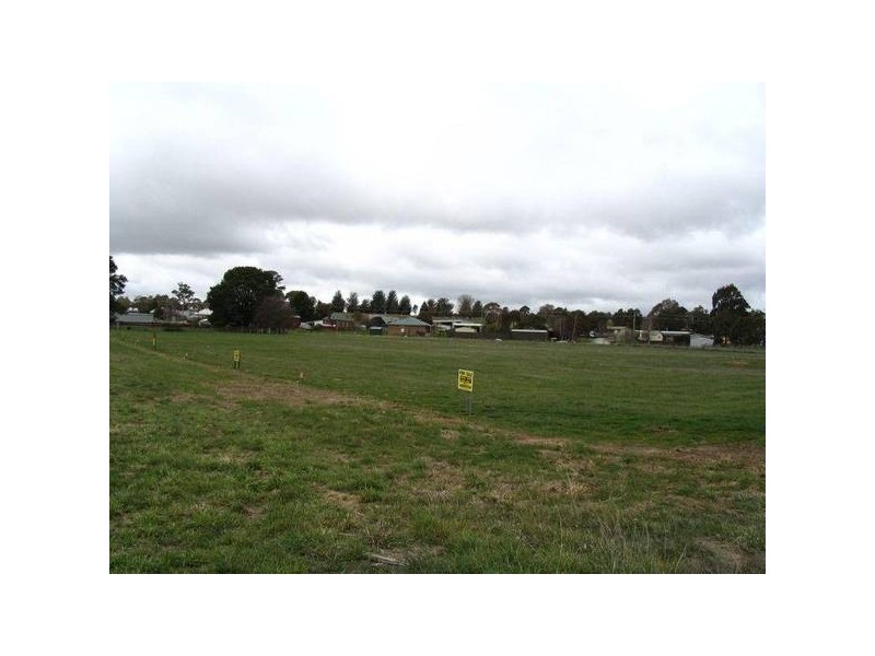 17 18, 22 & 23 North Street, Crookwell NSW 2583
