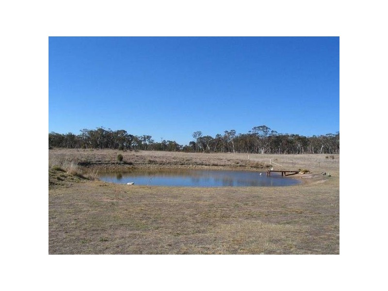 105 Oak Valley Road, Marulan NSW 2579