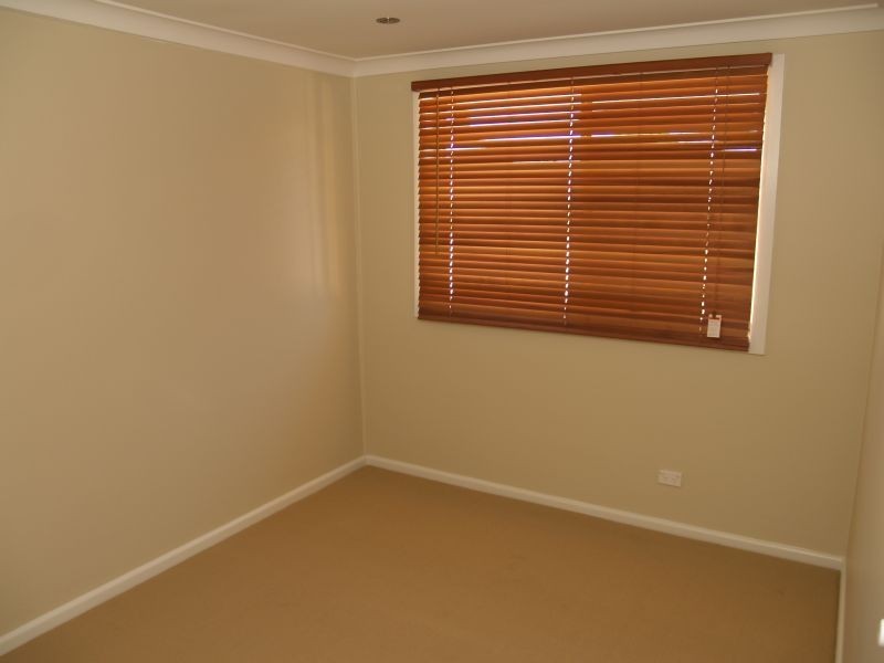 1/8 Cowper Street, Goulburn NSW 2580