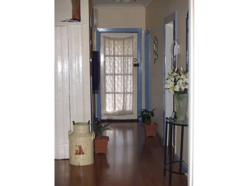 21 Bellevue Street, Goulburn NSW 2580