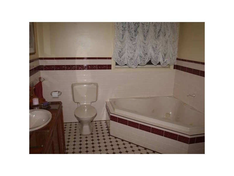 Rex Street, Goulburn NSW 2580