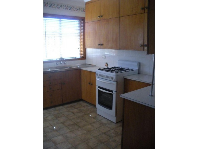 14a Taralga Road, Goulburn NSW 2580