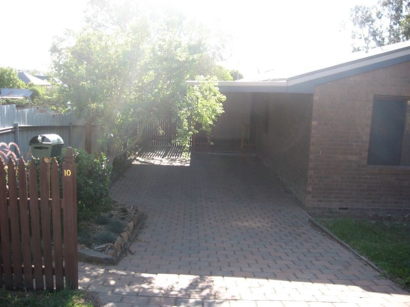 10 Kenmore Street, Goulburn NSW 2580