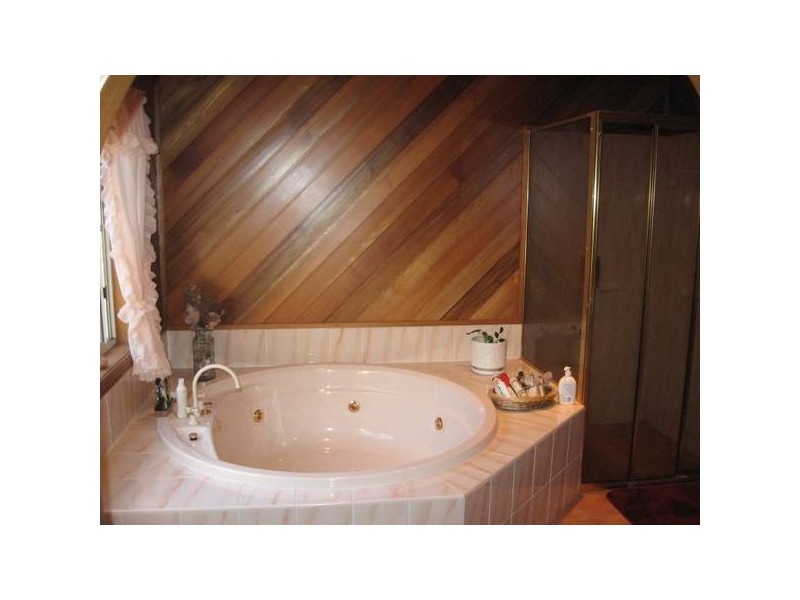 Run-O-Waters Drive, Goulburn NSW 2580