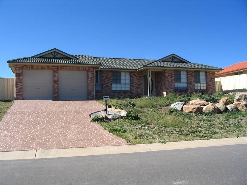 37 Green Valley Road, Goulburn NSW 2580