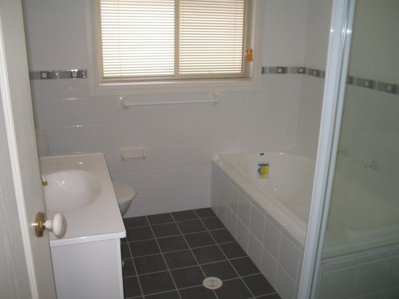 37 Green Valley Road, Goulburn NSW 2580