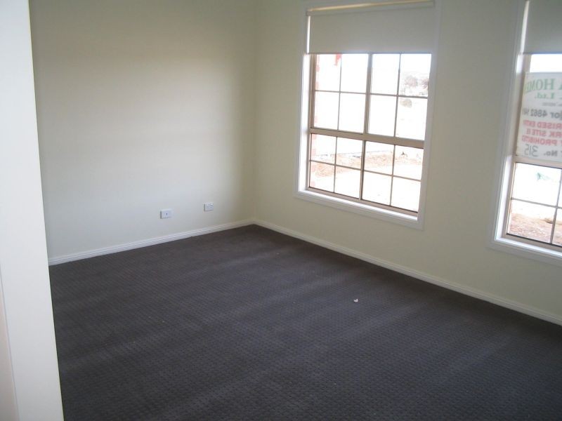 37 Green Valley Road, Goulburn NSW 2580