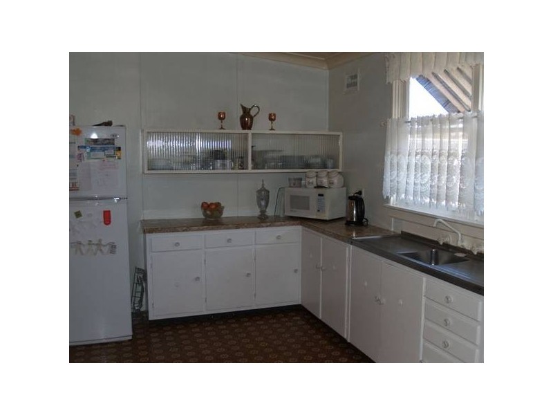 18 Wyatt Street, Goulburn NSW 2580