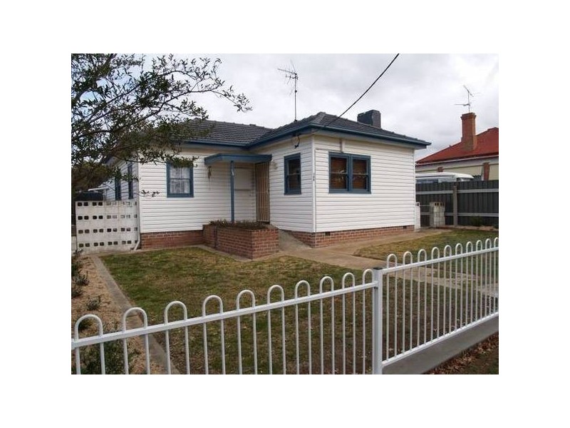 Nicholson Street, Goulburn NSW 2580