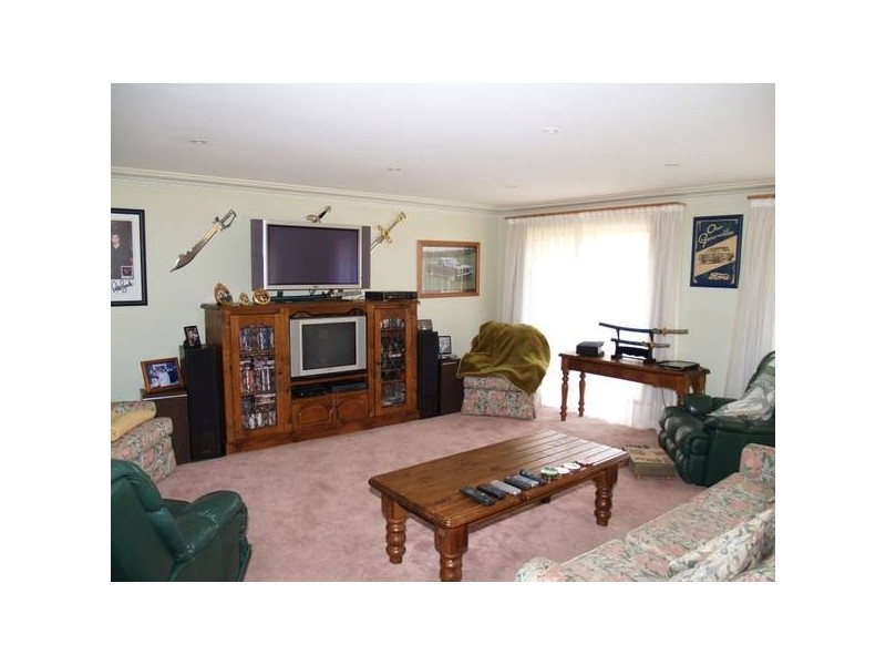 73 Clyde Street, Goulburn NSW 2580