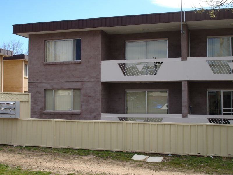 1/4 Albion Street, Goulburn NSW 2580