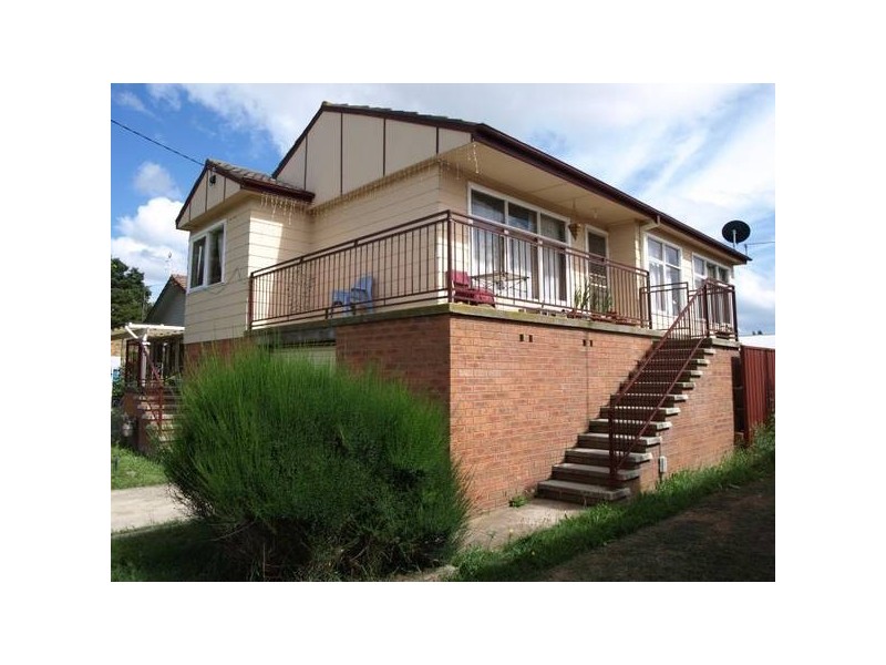 5 Ottiwell Street, Goulburn NSW 2580