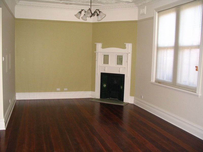 7 Glebe Avenue, Goulburn NSW 2580