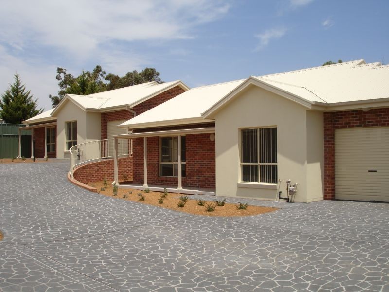 12/75 Comberemere Street, Goulburn NSW 2580