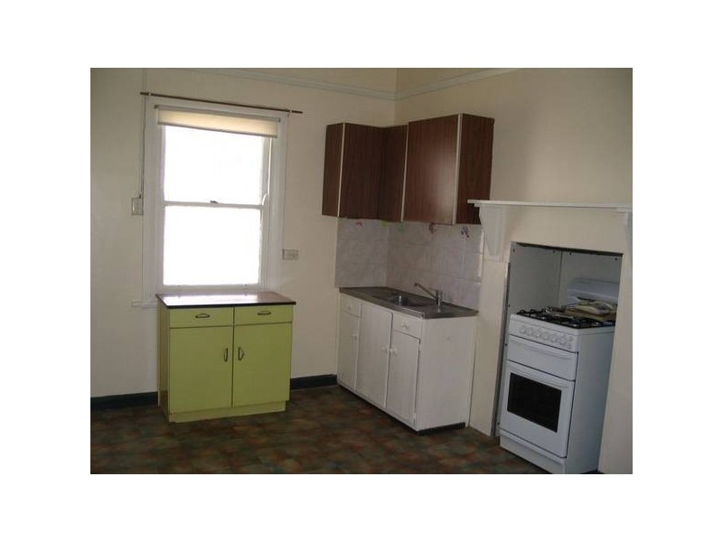 1/235 Bourke Street, Goulburn NSW 2580
