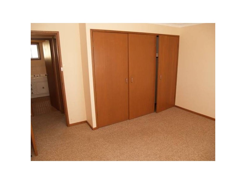4/13a Cowper Street, Goulburn NSW 2580