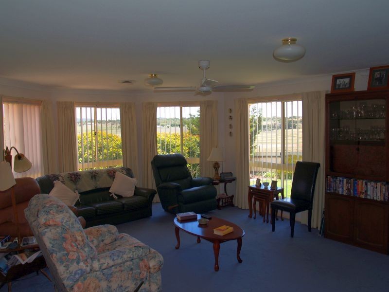 17 Oakwood Avenue, Goulburn NSW 2580