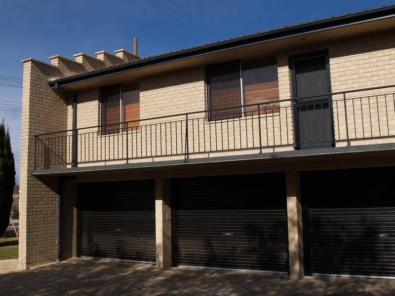 Unit 1/8 Cowper Street, Goulburn NSW 2580