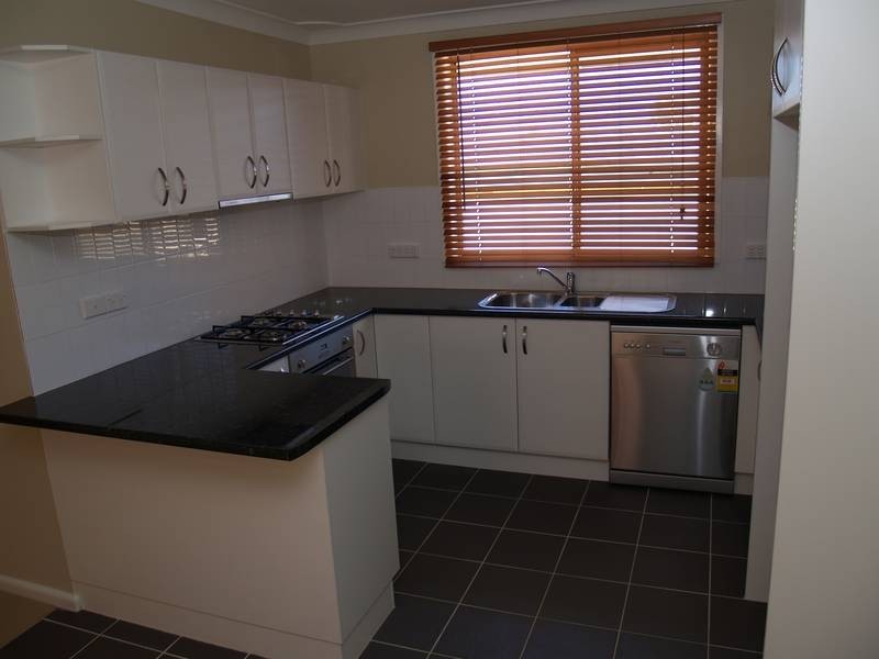 Unit 1/8 Cowper Street, Goulburn NSW 2580