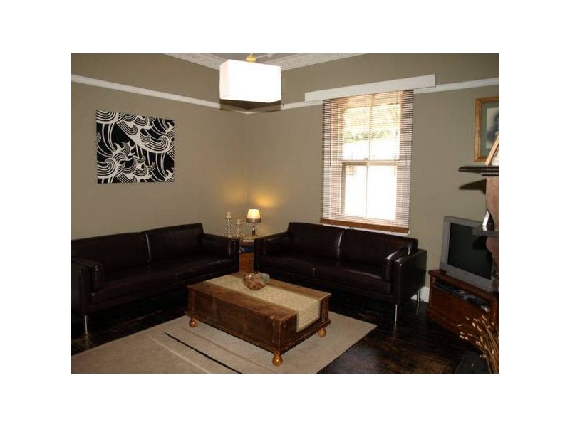 166 Kinghorne Street, Goulburn NSW 2580