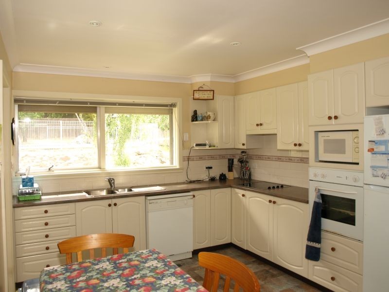 18 Rhoda Street, Goulburn NSW 2580