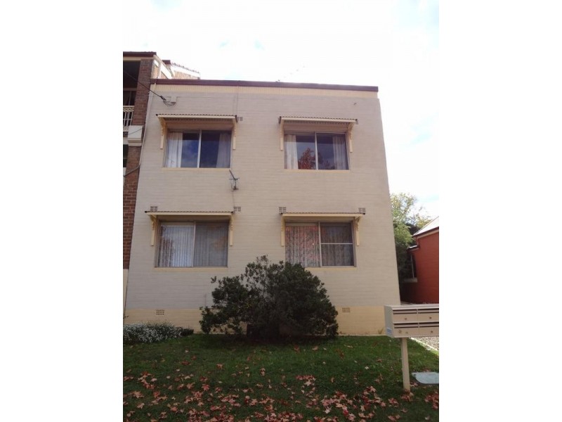 4/24 Church Street, Goulburn NSW 2580