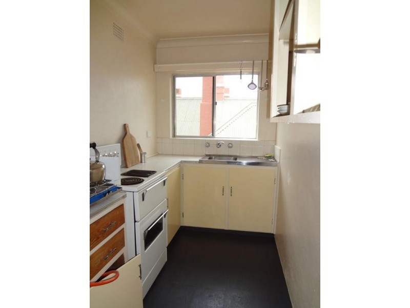 4/24 Church Street, Goulburn NSW 2580