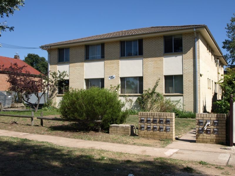 15/212 Cowper Street, Goulburn NSW 2580