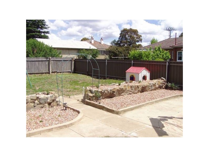 52 Victoria Street, Goulburn NSW 2580