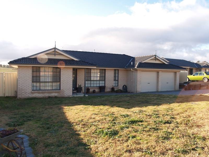 92 Green Valley Road, Goulburn NSW 2580