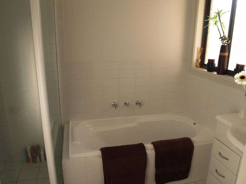 92 Green Valley Road, Goulburn NSW 2580