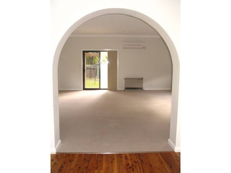 12 Bellevue Street, Goulburn NSW 2580