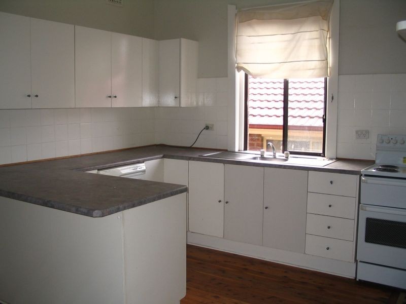 12 Bellevue Street, Goulburn NSW 2580