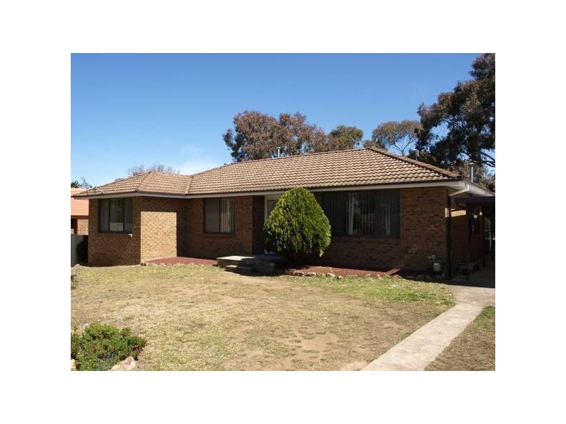 22 Grant Parade, Goulburn NSW 2580