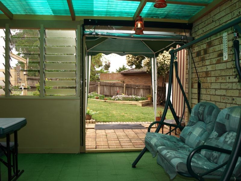 8 Dandarbong Crescent, Goulburn NSW 2580