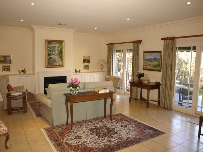 89 Slocombe Street, Goulburn NSW 2580