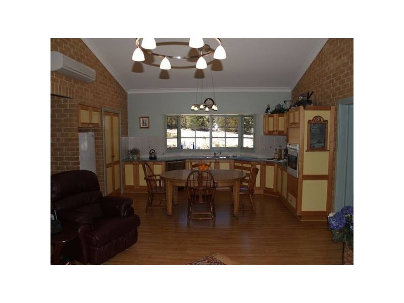 201 Caoura Road, Tallong NSW 2579