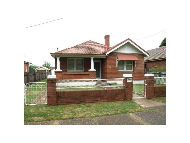 353 Auburn Street, Goulburn NSW 2580