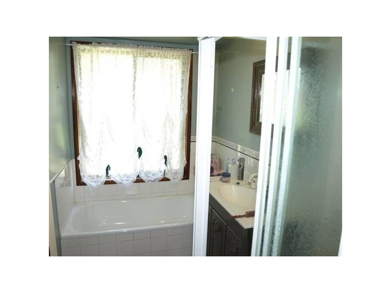 16 Grant Parade, Goulburn NSW 2580