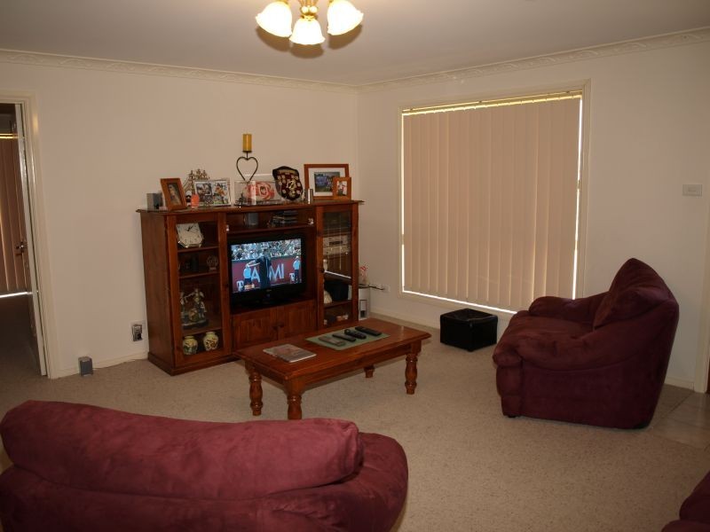 44 Jacqua Avenue, Goulburn NSW 2580