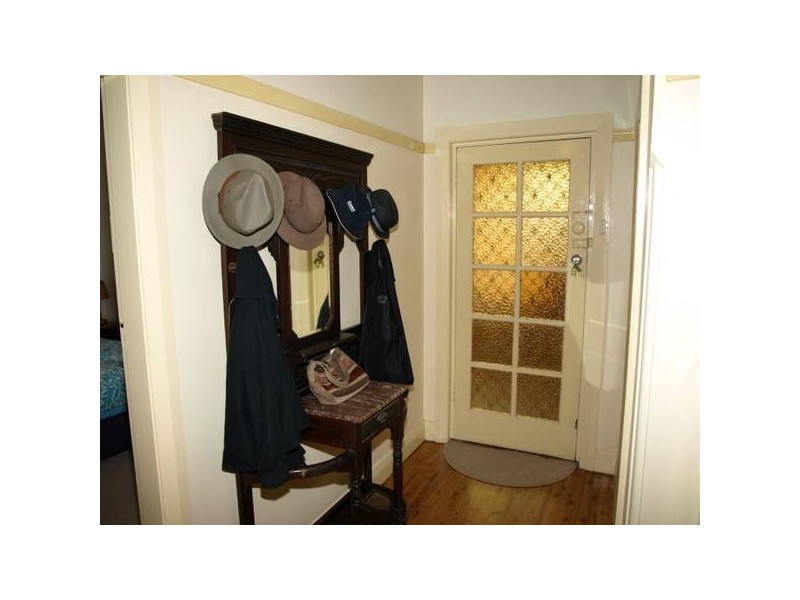 81 Clinton Street, Goulburn NSW 2580