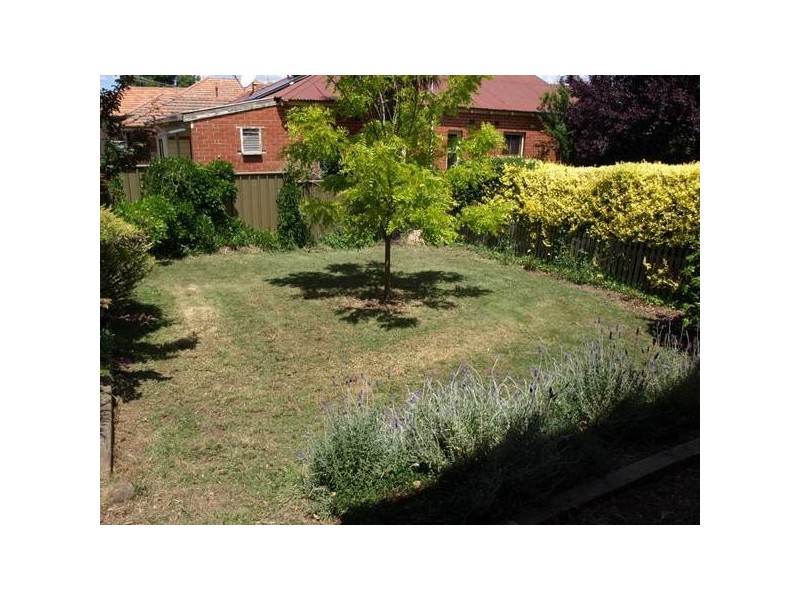 81 Clinton Street, Goulburn NSW 2580