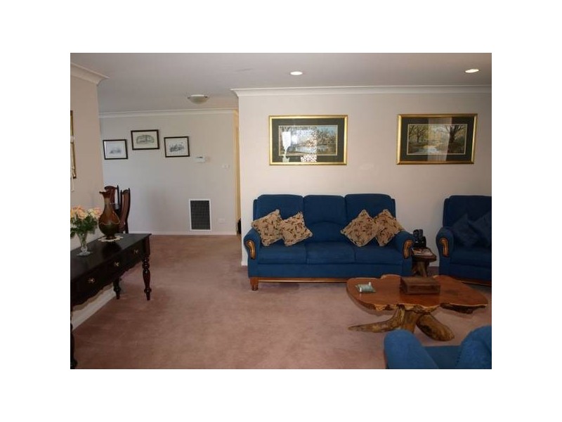 10 William Alfred Place, Goulburn NSW 2580