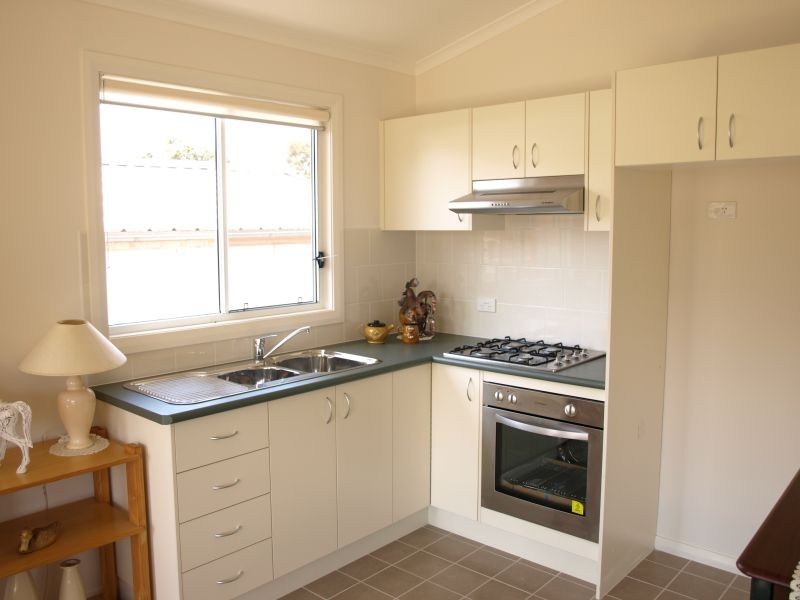 6 John Street, Goulburn NSW 2580