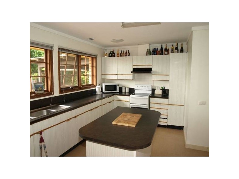 33 Dalley Street, Goulburn NSW 2580