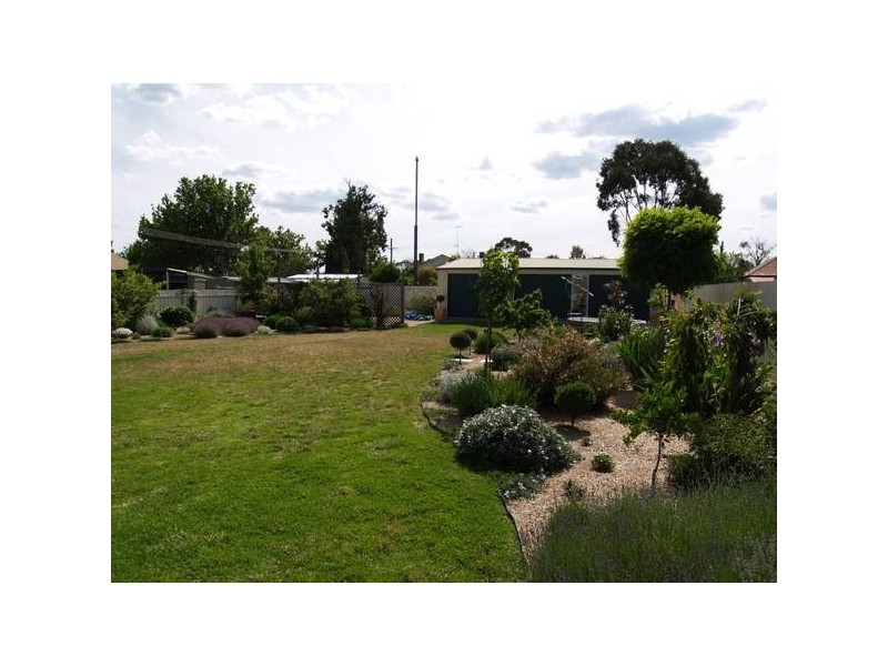 8 Allison Street, Goulburn NSW 2580
