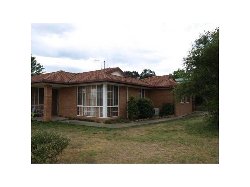 10 Leeson Street, Goulburn NSW 2580